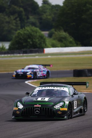 #8 - Richard Neary / Sam Neary - Team Abba Racing Mercedes-AMG GT3 Evo | SRO / JEP