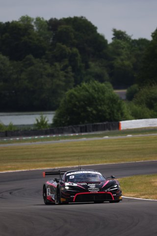 #9 - Mark Smith / Martin Plowman - Paddock Motorsport McLaren 720S GT3 Evo | SRO / JEP