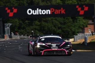 #9 - Mark Smith / Martin Plowman - Paddock Motorsport McLaren 720S GT3 Evo
 | SRO / JEP