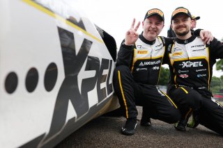 #90 - Marc Warren / Jack Brown - Optimum Motorsport McLaren Artura GT4
 | SRO / JEP