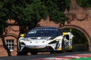#90 - Marc Warren / Jack Brown - Optimum Motorsport McLaren Artura GT4
 | SRO / JEP