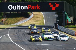 Start of the GT4 Race
 | SRO / JEP