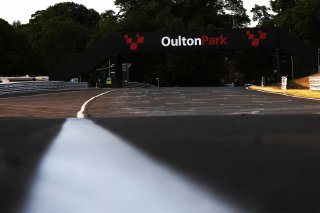 Oulton Park Circuit
 | SRO / JEP