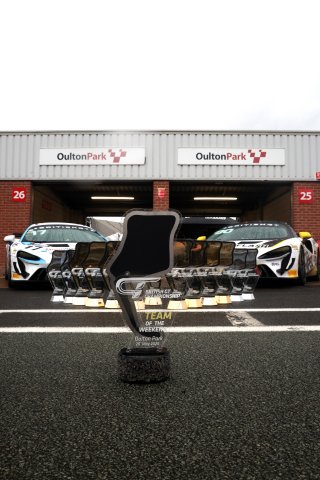 Optimum Motorsport - Team of the Weekend
 | SRO / JEP