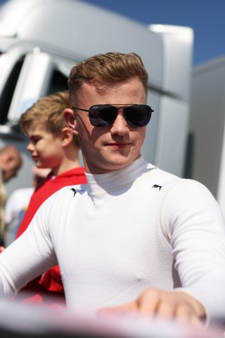 #91 - Dan Harper - Paradine Competition BMW M4 GT3 Evo
 | SRO / JEP