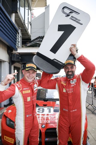 #91 - Darren Leung / Dan Harper - Paradine Competition BMW M4 GT3 Evo
 | SRO / JEP