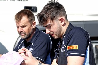 British GT autograph session
 | SRO / JEP