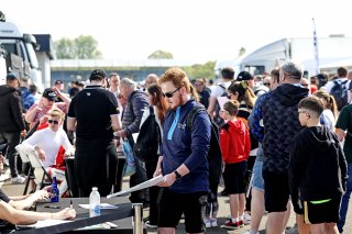 British GT autograph session
 | SRO / JEP