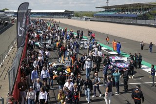 The grid before the start of the race
 | SRO / JEP