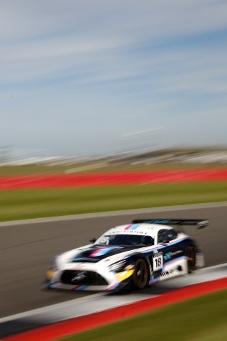 #18 - Kevin Tse / Ben Green - 2 Seas Motorsport - Mercedes-AMG GT3 Evo | SRO / JEP