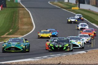 #21 - Will Orton / Jessica Hawkins - MK Racing - Aston Martin Vantage AMR GT4 Evo and #74 - Thomas Holland / Hadley Simpson - Innovation Racing - Ginetta G56 GT4 Evo
 | JEP \ SRO