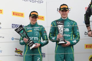 #21 - Will Orton / Jessica Hawkins - MK Racing - Aston Martin Vantage AMR GT4 Evo
 | SRO / JEP