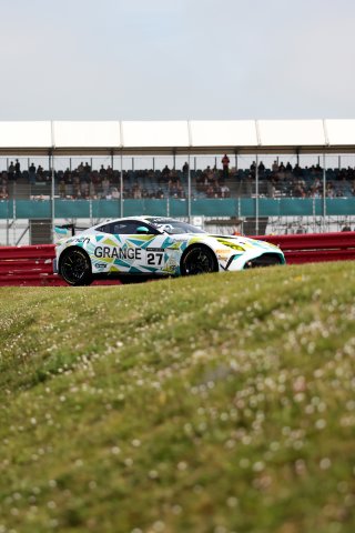 #97 - John Hartshorne / Ronan Pearson - Stratton Motorsport - Aston Martin Vantage AMR GT4 Evo | SRO / JEP