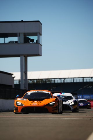 #3 - Yasser Shahin / Garnet Patterson - Optimum Motorsport - McLaren 720S GT3 Evo | SRO / JEP