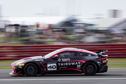 #40 - James Townsend / Joe Wheeler - Townsend Racing powered by Fox Motorsport - Aston Martin Vantage AMR GT4 Evo | SRO / JEP