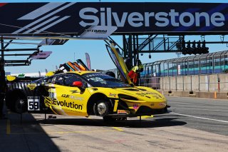 #59 - Luca Hopkinson / Josh Stanton - Optimum Motorsport - McLaren Artura GT4 | SRO / JEP
