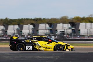 #59 - Luca Hopkinson / Josh Stanton - Optimum Motorsport - McLaren Artura GT4 | SRO / JEP