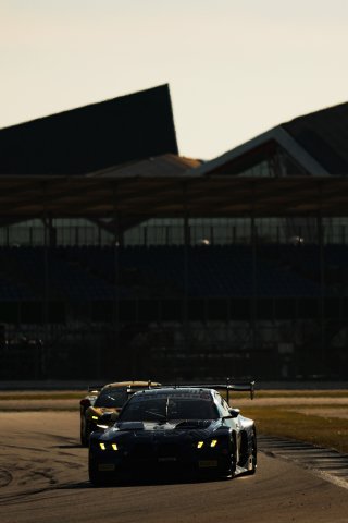 #6 - Ian Loggie / Phil Keen - Paradine Competition - BMW M4 GT3 Evo | SRO / JEP
