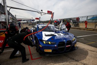 #6 - Ian Loggie / Phil Keen - Paradine Competition - BMW M4 GT3 Evo | SRO / JEP