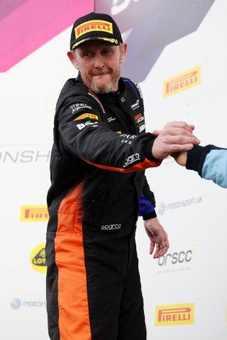 #67 - Simon Orange - Orange Racing by JMH - McLaren 720S GT3 Evo | SRO / JEP