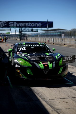 #74 - Thomas Holland / Hadley Simpson - Innovation Racing - Ginetta G56 GT4 Evo | SRO / JEP