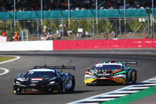 #71 - Ed McDermott / Luke Garlick - Mahiki Racing - McLaren 720S GT3 Evo | SRO / JEP