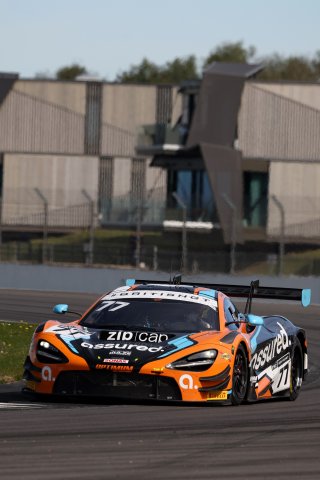 #77 - Morgan Tillbrook / Ben Barnicoat - Optimum Motorsport - McLaren 720S GT3 Evo | SRO / JEP