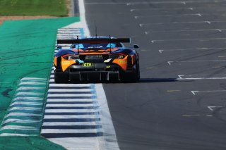 #77 - Morgan Tillbrook / Ben Barnicoat - Optimum Motorsport - McLaren 720S GT3 Evo | SRO / JEP