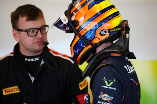 #8 - Tom Bradshaw - Toro Verde GT - Porsche 718 Cayman GT4 RS CS | SRO / JEP