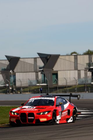 #91 - Darren Leung / Dan Harper - Paradine Competition - BMW M4 GT3 Evo | SRO / JEP