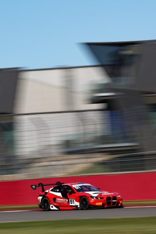 #91 - Darren Leung / Dan Harper - Paradine Competition - BMW M4 GT3 Evo | SRO / JEP