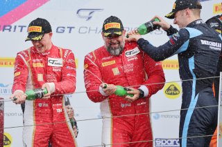 #91 - Darren Leung / Dan Harper - Paradine Competition - BMW M4 GT3 Evo
 | SRO / JEP