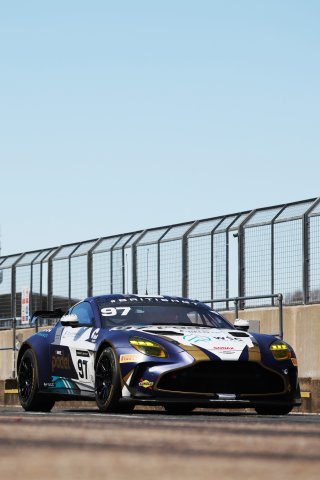 #97 - John Hartshorne / Ronan Pearson - Stratton Motorsport - Aston Martin Vantage AMR GT4 Evo | SRO / JEP
