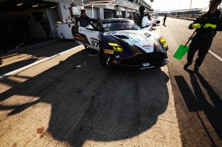 #97 - John Hartshorne / Ronan Pearson - Stratton Motorsport - Aston Martin Vantage AMR GT4 Evo | SRO / JEP