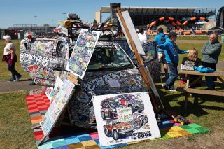 Fans at Silverstone
 | SRO / JEP