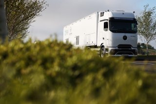 British GT Trucks arriving at Silverstone
 | JEP \ SRO