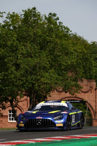 #15 - Ian Loggie / Aaron Walker - 2 Seas Motorsport - Mercedes-AMG GT3 Evo | SRO / JEP