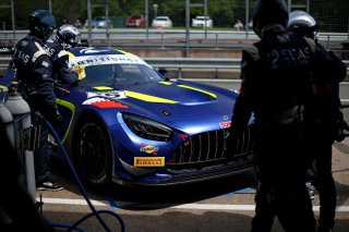 #15 - Ian Loggie / Aaron Walker - 2 Seas Motorsport - Mercedes-AMG GT3 Evo
 | SRO / JEP