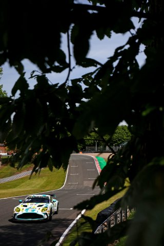#27 - Daniel Lavery / Darren Turner - Grange Racing with FSR - Aston Martin Vantage AMR GT4 Evo
 | SRO / JEP