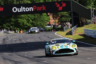 #27 - Daniel Lavery / Darren Turner - Grange Racing with FSR - Aston Martin Vantage AMR GT4 Evo | David Lord Photography