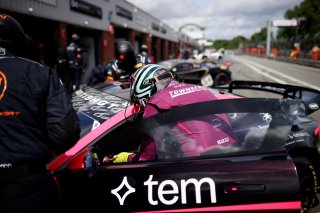 #40 - James Townsend / Joe Wheeler - Townsend Racing powered by Fox Motorsport - Aston Martin Vantage AMR GT4 Evo | SRO / JEP