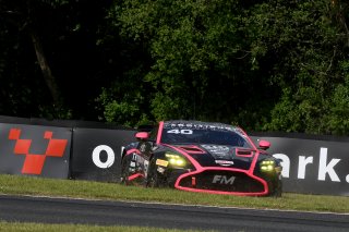 #40 - James Townsend / Joe Wheeler - Townsend Racing powered by Fox Motorsport - Aston Martin Vantage AMR GT4 Evo | SRO / JEP