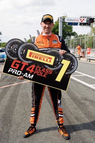 #42 - Luke Shaw - Toro Verde GT - Ginetta G56 GT4 Evo | SRO / JEP