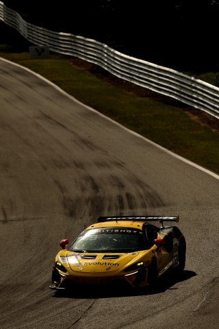 #59 - Luca Hopkinson / Josh Stanton - Optimum Motorsport - McLaren Artura GT4 | SRO / JEP