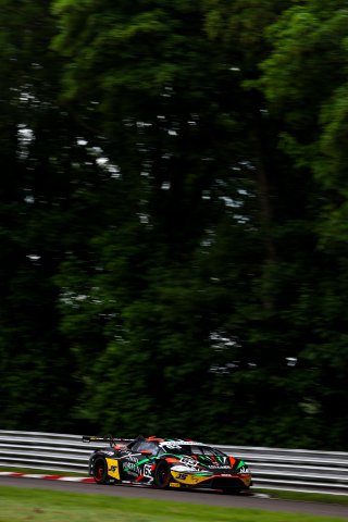 #63 - Rob Collard / Hugo Cook - Barwell Motorsport - Lamborghini Huracan GT3 Evo2 | SRO / JEP