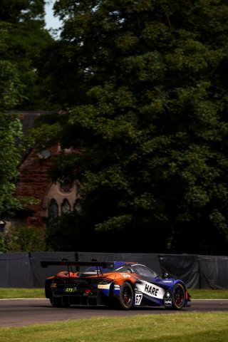#67 - Simon Orange / Marcus Clutton - Orange Racing by JMH - McLaren 720S GT3 Evo | SRO / JEP