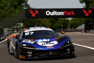 #67 - Simon Orange / Marcus Clutton - Orange Racing by JMH - McLaren 720S GT3 Evo | SRO / JEP