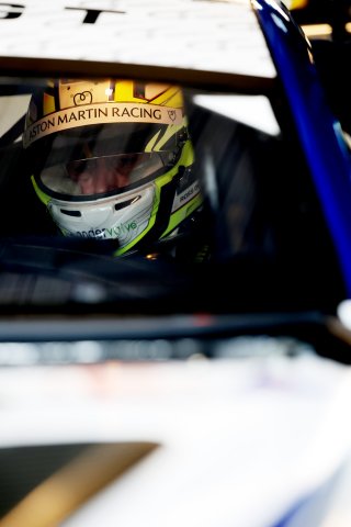 #7 - Ross Gunn - Beechdean Motorsport Ltd - Aston Martin Vantage AMR GT3 Evo | SRO / JEP