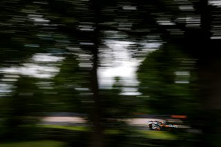 #77 - Morgan Tillbrook / Ben Barnicoat - Optimum Motorsport - McLaren 720S GT3 Evo | SRO / JEP