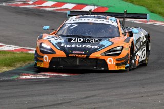 #77 - Morgan Tillbrook / Ben Barnicoat - Optimum Motorsport - McLaren 720S GT3 Evo | SRO / JEP